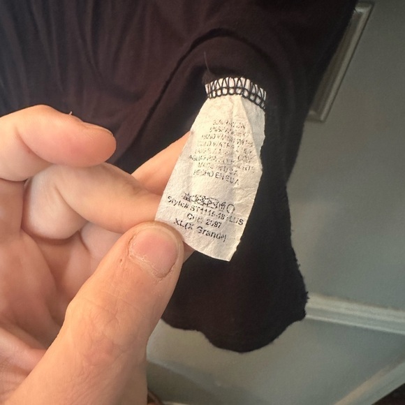 Heimish USA tribal print black top xl - Picture 3 of 4